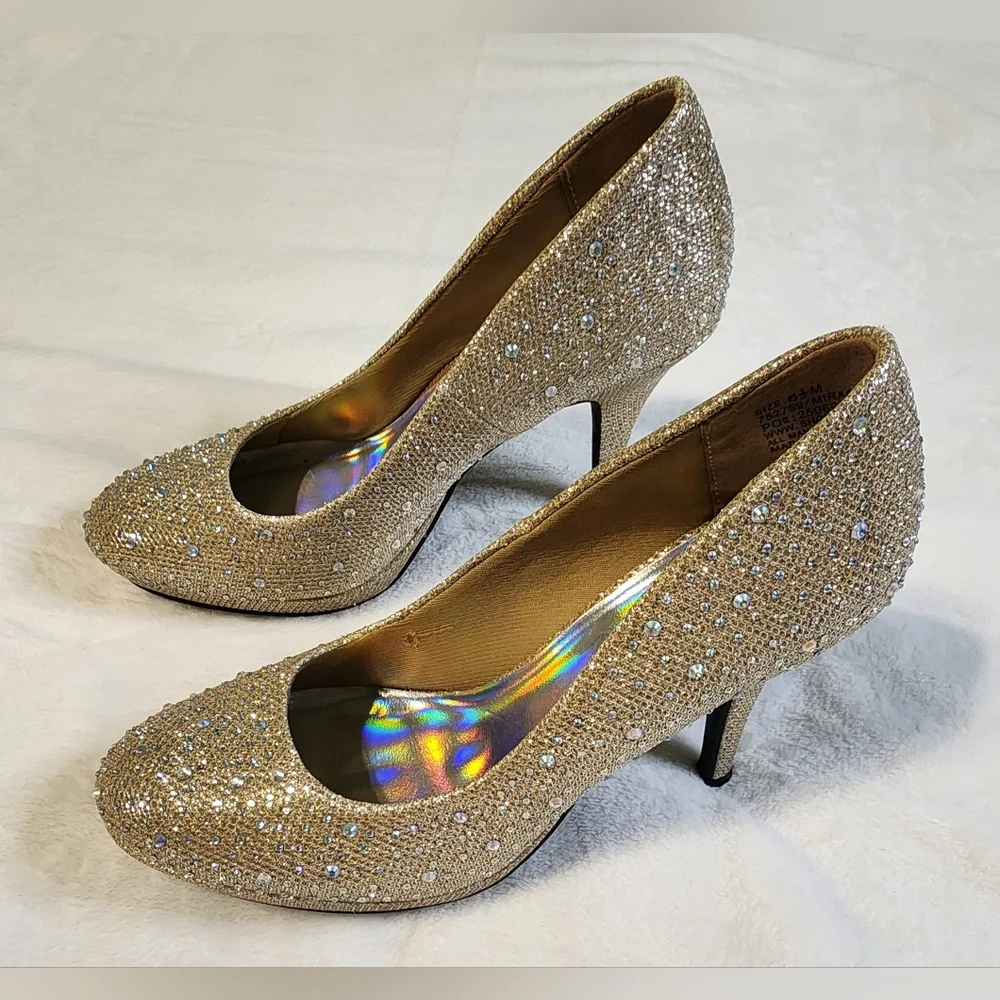 Silver Slipper Mirage Gold Rhinestone Beaded Pumps, 3 Inch‎ Heel, EUC, Size 6.5